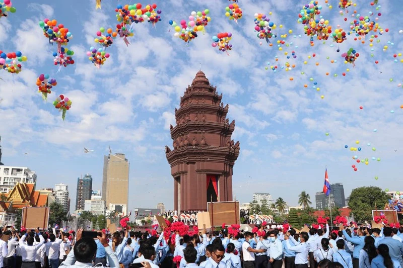 Lễ kỉ niệm 67 năm Quốc Khánh tại Campuchia